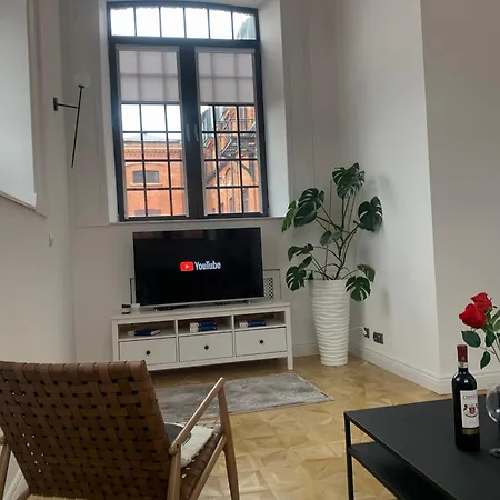 Apartment Penthouse Na Loftach Tymienieckiego W Centrum Lodzi