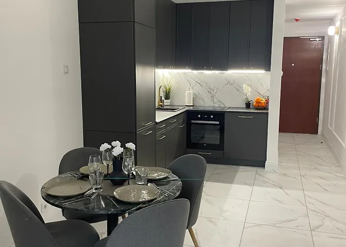 Penthouse Na Loftach Tymienieckiego W Centrum Lodzi Apartmán *